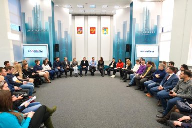 Встреча главы городского округа Домодедово Александра Двойных с волонтерами