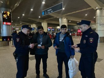 В Домодедово провели рейд по нелегальным мигрантам