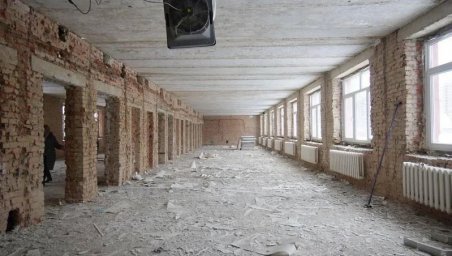 В Домодедове полным ходом капитально ремонтируют хирургический корпус больницы