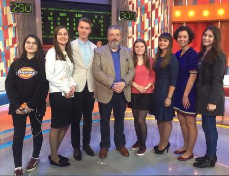 Команда школьников из Домодедово стала участником телевизионной игры «Сто к одному»