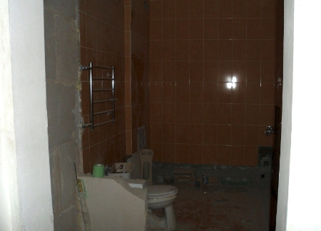 Госжилинспекция выявила самовольную перепланировку квартиры в Домодедово
