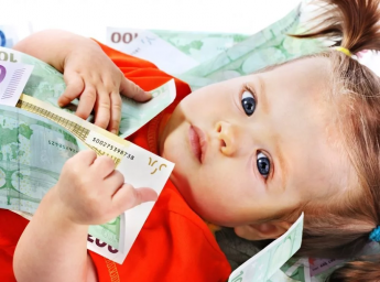 Выплаты на детей от 3 до 7 лет будут зависеть от доходов семьи