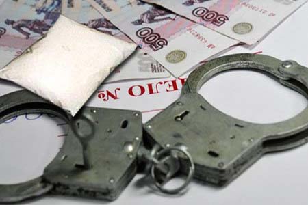 Двух жителей Домодедово задержали за продажу амфетамина
