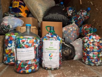 2 тонны пластиковых крышек собрали в Домодедове