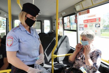 Возвращаются штрафы за отсутствие маски в общественном транспорте