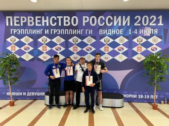 Домодедовские спортсмены вернулись с медалями с соревнований по спортивной борьбе