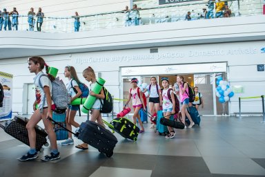 Аэропорт Домодедово открыл «зеленый коридор» для детских групп