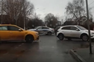 Авария в Домодедово с участием автомобиля сотрудников полиции