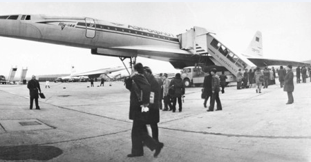 Сегодня 40 лет началу полетов Ту-144 из Домодедово