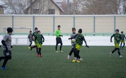 На футбольном поле стадиона «Авангард» состоялся второй тур Зимнего Первенства Москвы