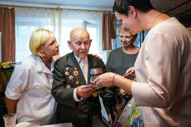 ​Ветерану ВОВ Ивану Ивановичу Наседкину сегодня 95 лет