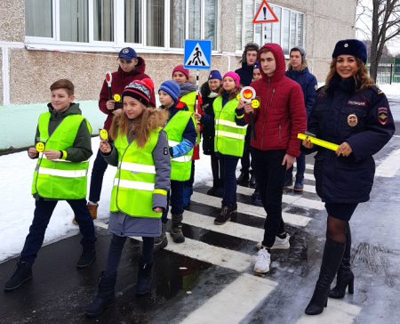 Профилактика детской аварийности с участием пешеходов прошла в Домодедово