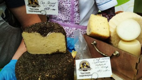 Ценителей сыра из Домодедова приглашают посетить фестиваль «Сырная гонка»
