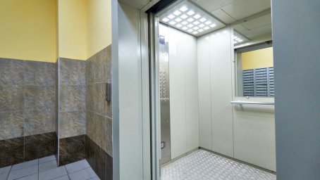 В Домодедово заменят 10 лифтов