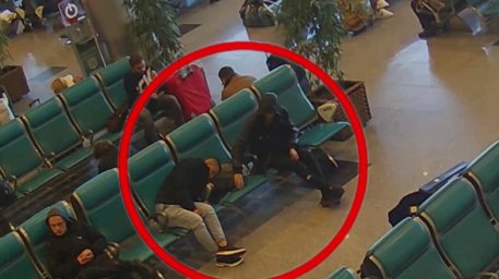 В аэропорту Домодедово оперативно раскрыта кража дорогостоящего смартфона у спящего авиапассажира