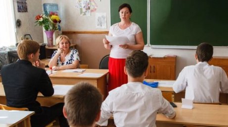 В России изменится модель перехода в 10-й класс. Чего ожидать школьникам